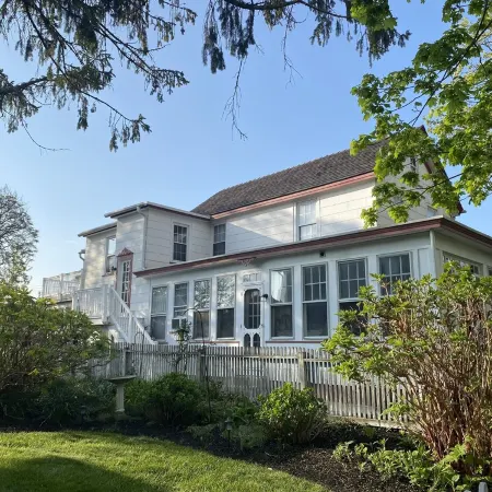 Cape May Bungalow - Iconic Washington St - Bike to Beach