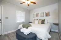 Oceanfront Villa and Stunning Views - Luxurious Coastal Retreat Hotel in zona Shipyard Beach Access