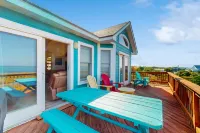 Dog-friendly, sound-front home with 2 sundecks, fireplace, & private hot tub Hotels in Buxton