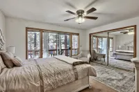 lx21 Beautiful Tahoe family Home