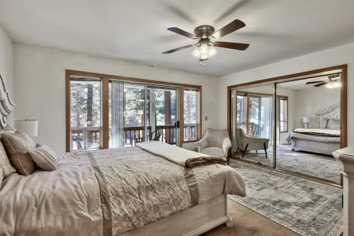 lx21 Beautiful Tahoe family Home