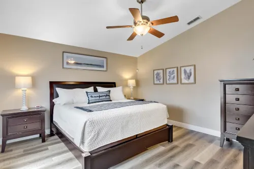 Screened Pool and Fully Equipped Kitchen - Charming Family Retreat Hotels in Polk County