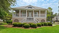 Spacious Screen Porch and Wet Bar - Stylish Coastal Retreat