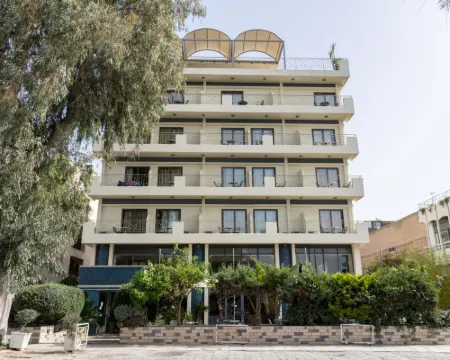 フォー シーズンズ ホテル グリファダのホテル