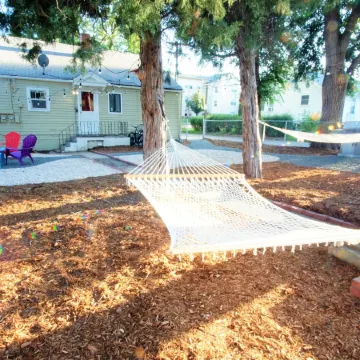Charming Bungalow Next to Unc - Free Cruiser Bikes!