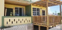 Pal's on the Beach - Dangriga, Belize Hotels in Dangriga
