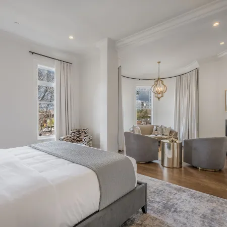 The George - Luxury Boutique Inn