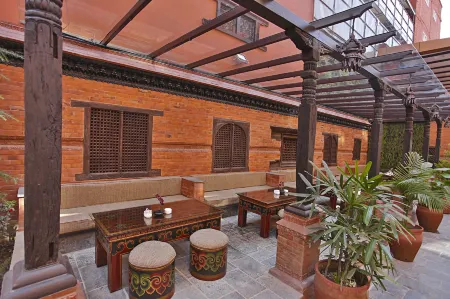 Da-lai-La Boutique Hotel