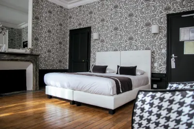 Hotel le Petit Perier Hotels in Laval