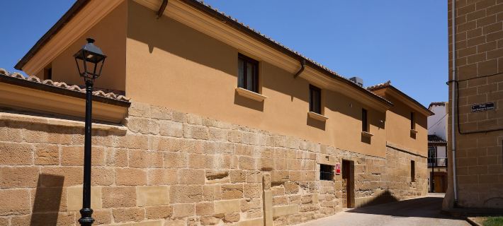 Los Apartamentos del Palacio Ξενοδοχεία στην πόλη Comarca de Haro