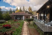 Uvence Arte + Hotel Hotels in 