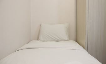 Pool View 2Br Apartment at the Jarrdin Cihampelas