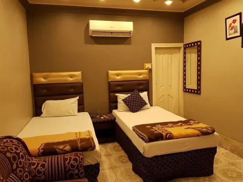 Al Karim Hotel Hotels in Nawabshah