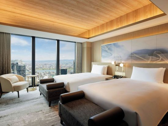 The Osaka Station Hotel, Autograph Collection