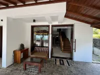 Scarlet White Resort Hotels in Ahungalla