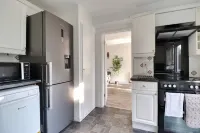 Skyvillion - Valley Way - 3Bed House in Stevenage