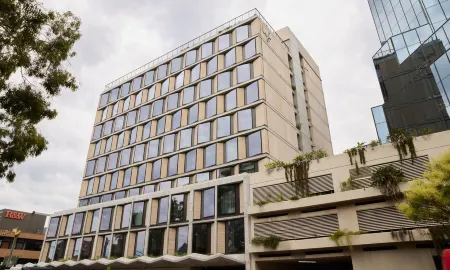 Lyf Bondi Junction Sydney Отели рядом с достопримечательностью «Парк Купер»