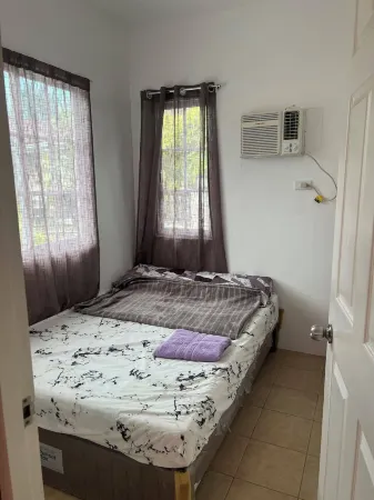 Kate Residence House Отели рядом с достопримечательностью «Royal Palms 1 Panglao Island»