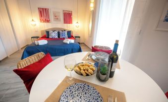 aMoneglia, 2 minutes walk to the beach, PVT PARK