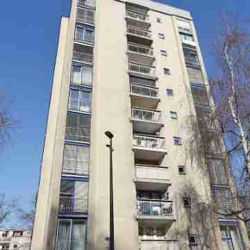 CastleView Hotel Exterior