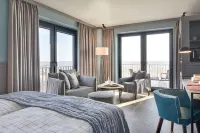 Lighthouse Hotel & Spa