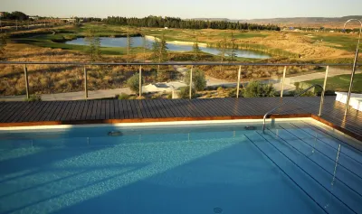 Sercotel El Encin Golf Hotel dekat Open-air Sculpture Museum