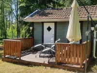 Well-Equipped Beachside Cottage Hotels in Mönsterås