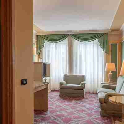 Agora' Palace Hotel Rooms