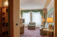 Agora' Palace Hotel Hotels in Veglio