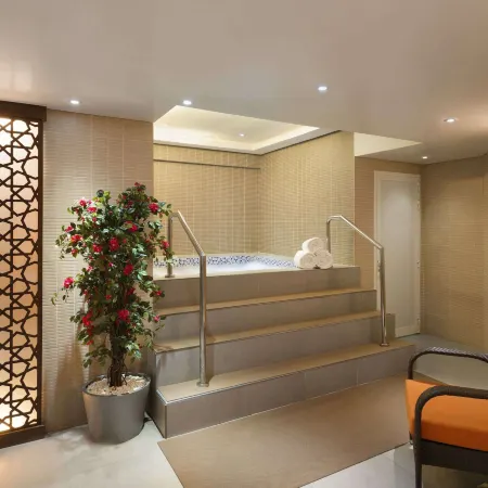 Ramada by Wyndham Abu Dhabi Corniche