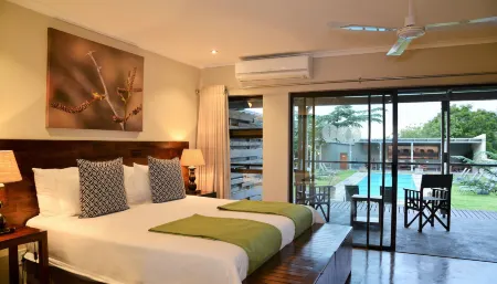 Bushveld Terrace Safari Hotel, Lodge & Spa