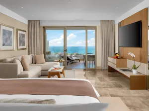Grand Velas Boutique Hotel