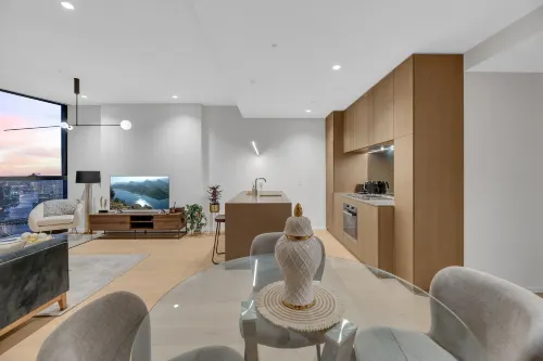 Melbourne Square Apartments - View biển
