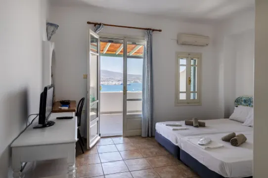 Parikia Cove Mansion