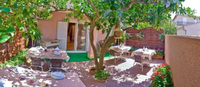 Villa Midea Hotel a 