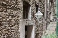 Charming Castles B&B in Dolceacqua Hotels in Latte