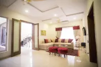 Canadian Inn Islamabad Hotels in Khoi Maira
