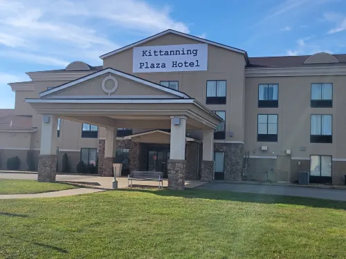 Wingate by Wyndham Kittanning Hotel di West Hills