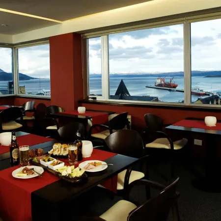 MIL810 Ushuaia Hotel