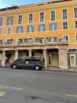Museum Guest House Отели в г. Чивитавеккья