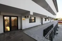 Bliss Inn Tunari - 3-Star