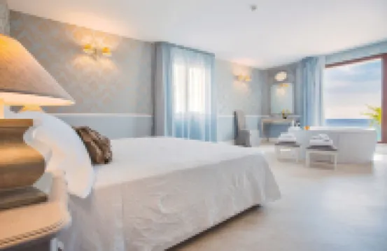 Marina Holiday & Spa