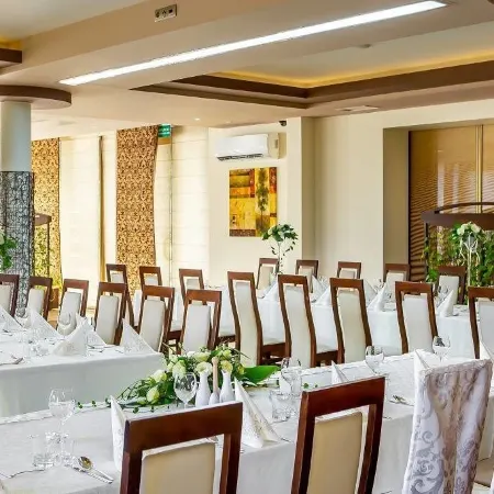 Hotel Sahara
