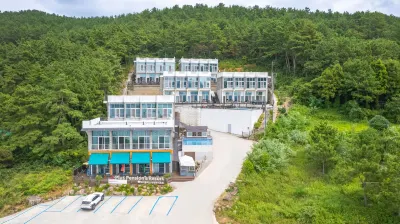 Yeosu Jplus Pension Hotels in Йосу