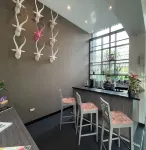 Hotel bh El Poblado - ที่มีบาร์