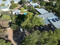 Celtis Country Lodge & Restaurant - Parkplatz