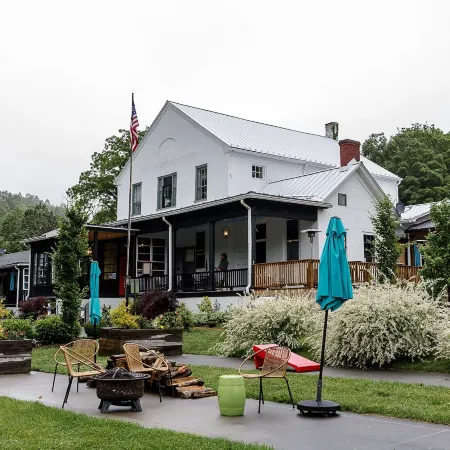 The Inn at Warm Springs