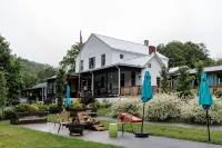 The Inn at Warm Springs Hotels in 