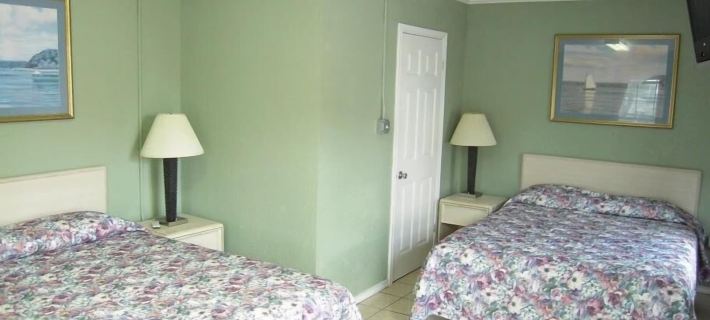 Bayfront Cottages Hotels in Aransas County