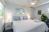 Debbie's Place Hotels in Rainbow Beach